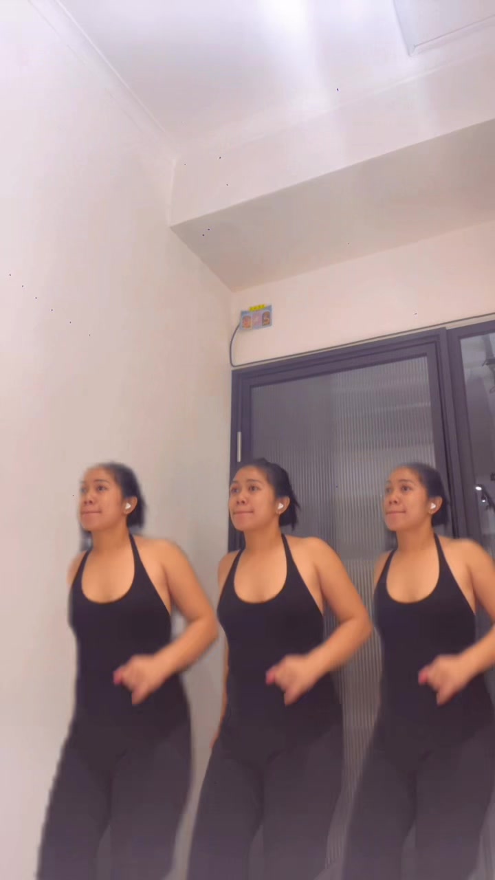 @Unni🦋💃🏼🍑🏳️