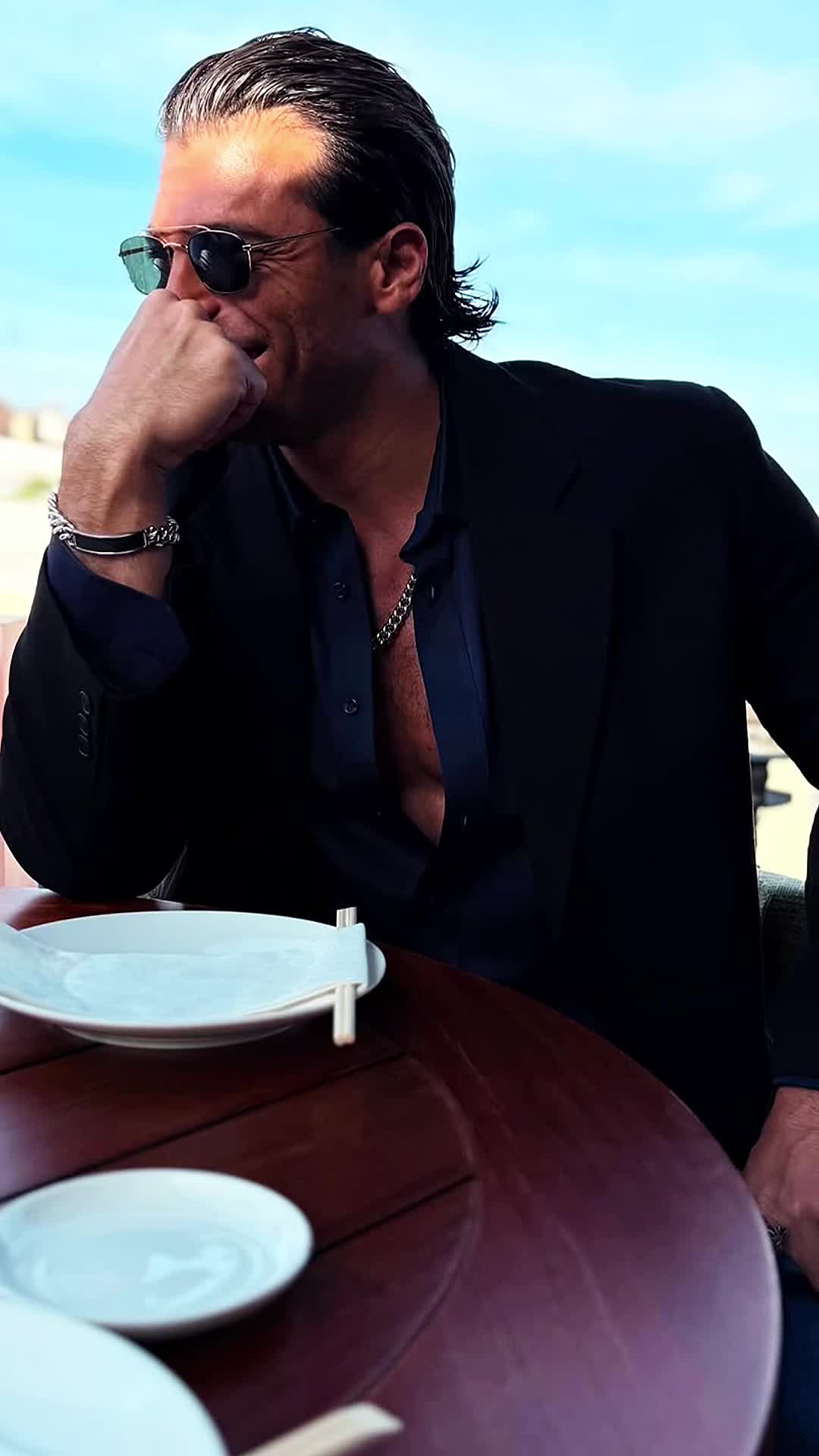 @Can Yaman 🖤ilMeglio 🖤