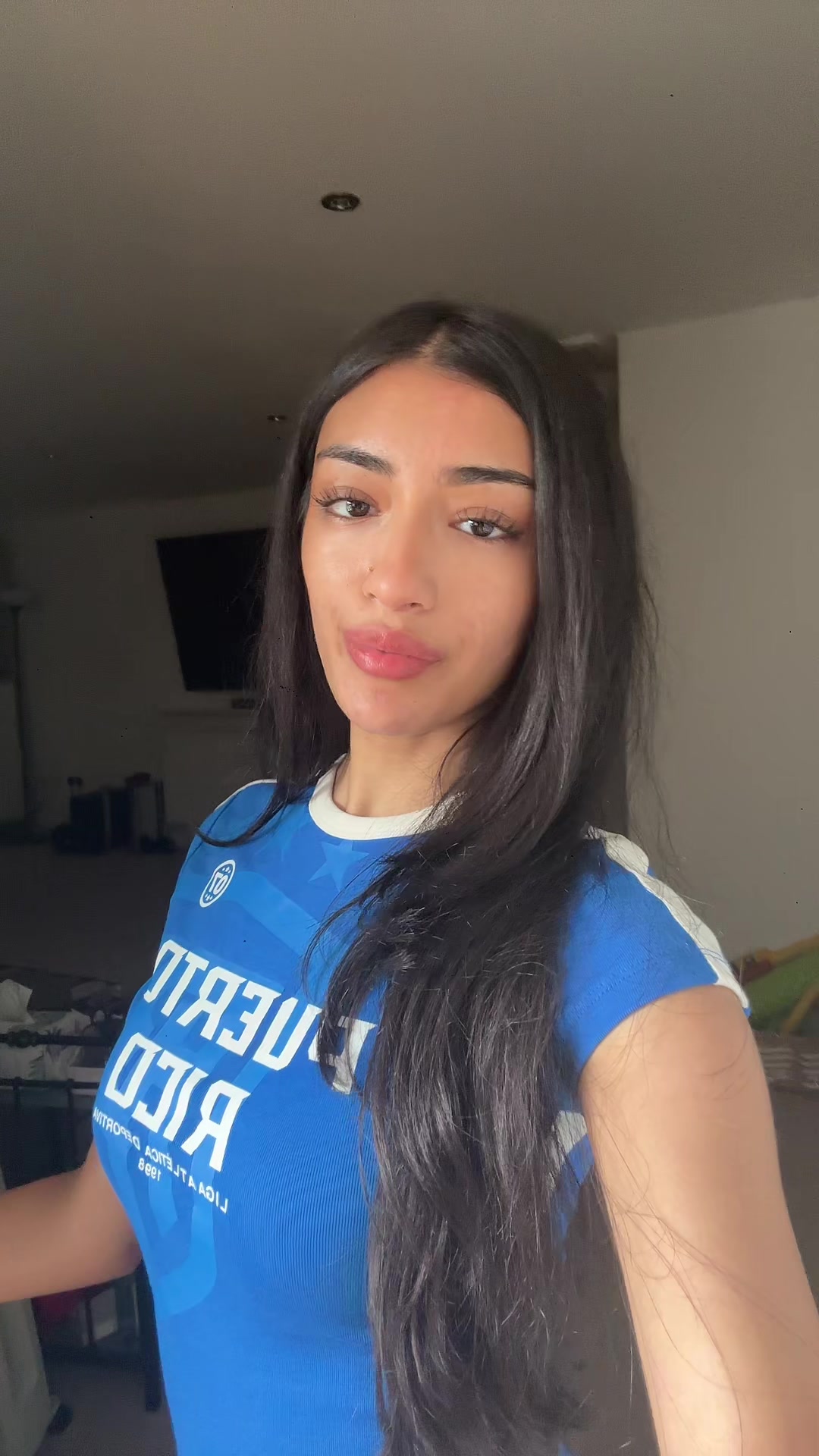 @rozhin