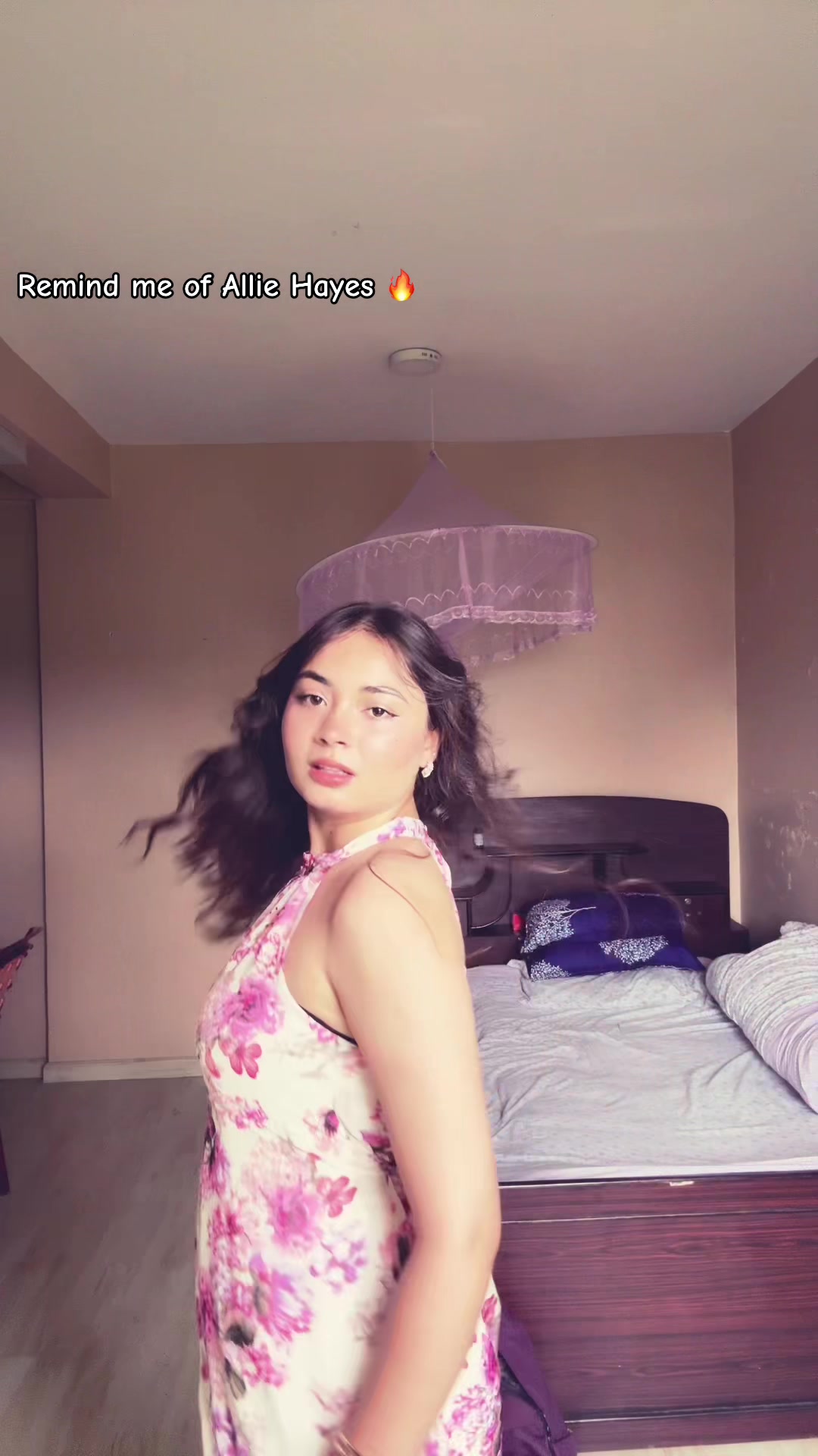 @Tris___na
