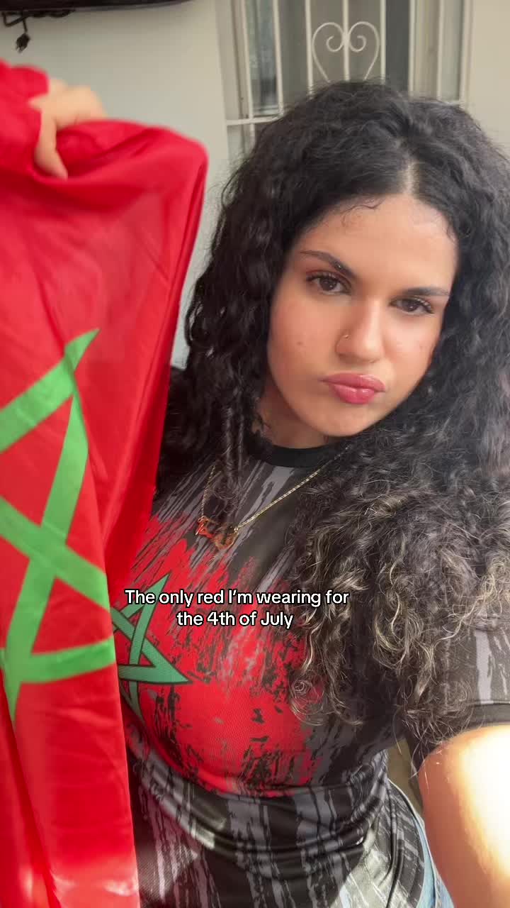 @realtalkwithamira