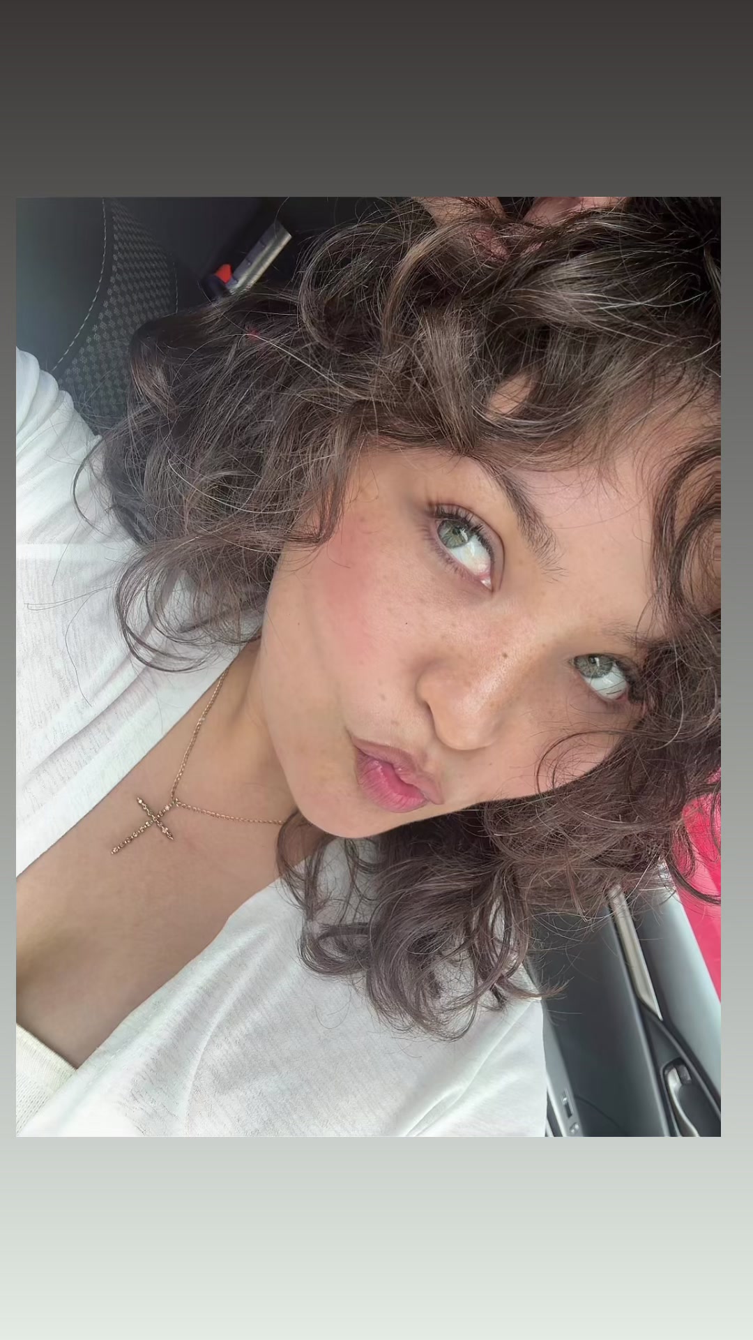 @𝓰 𝓻 𝓪 𝓬 𝓮 ♡