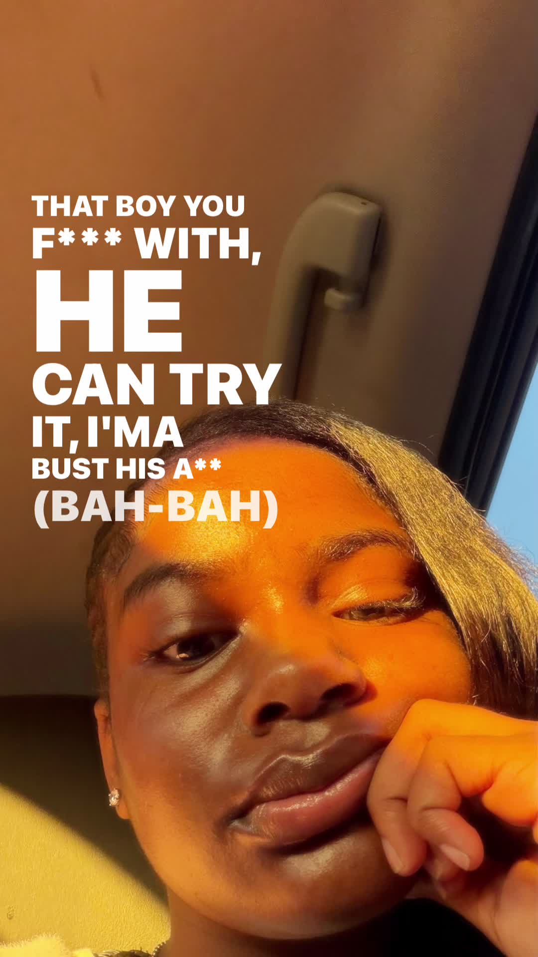 @😇