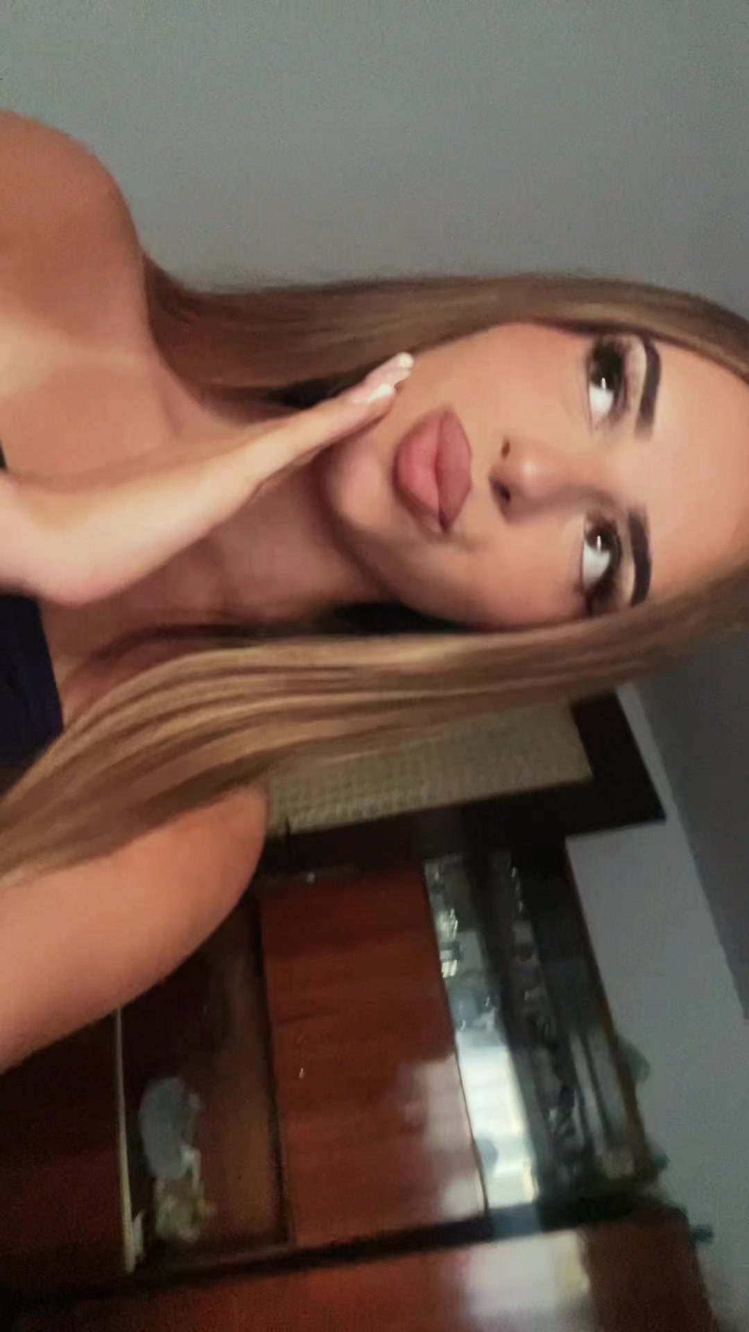 @𝒎𝒊𝒍𝒂
