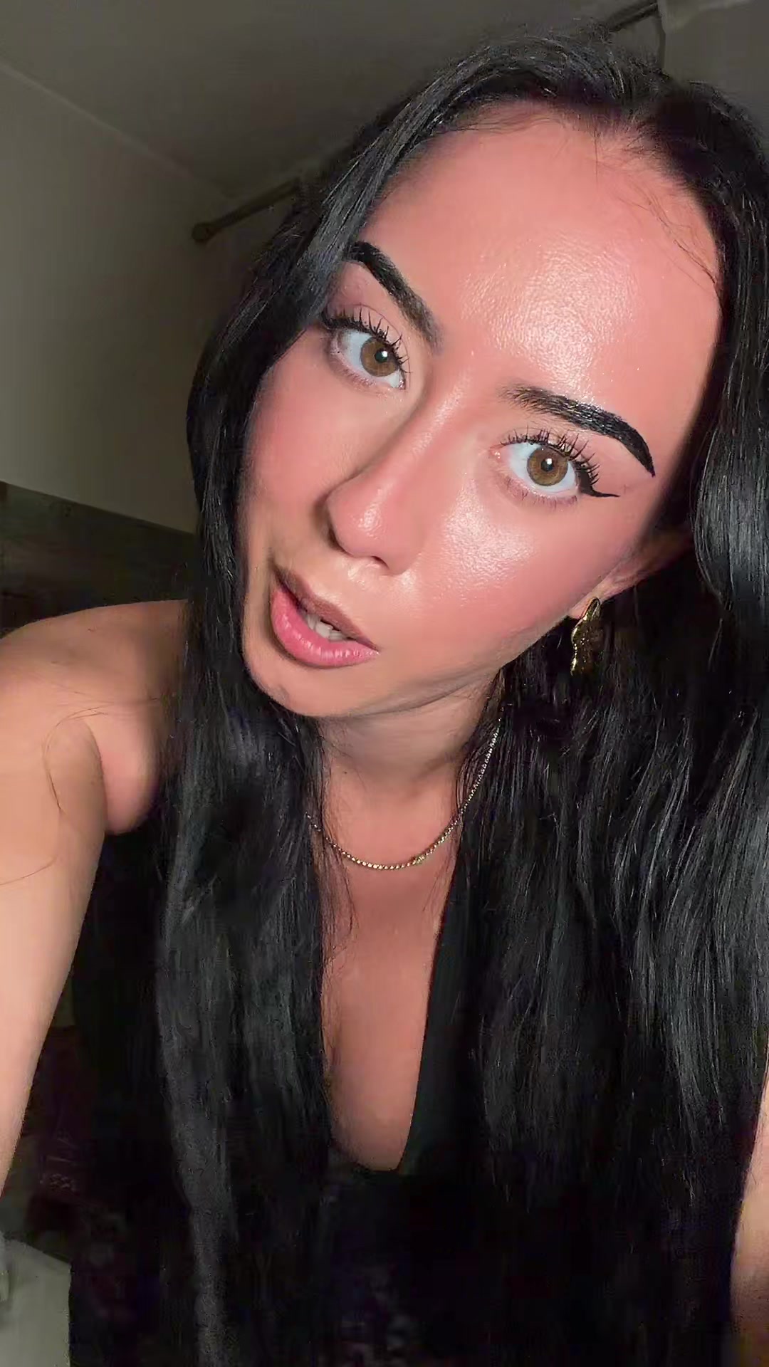 @Ainelyalcontrario