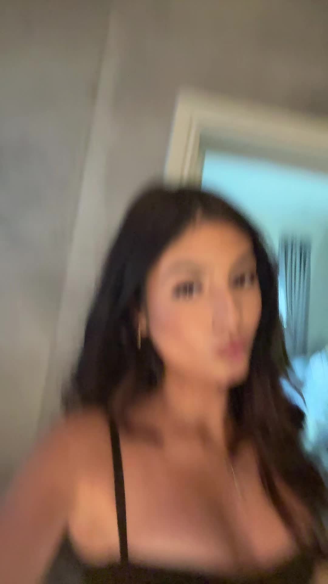 @ellie