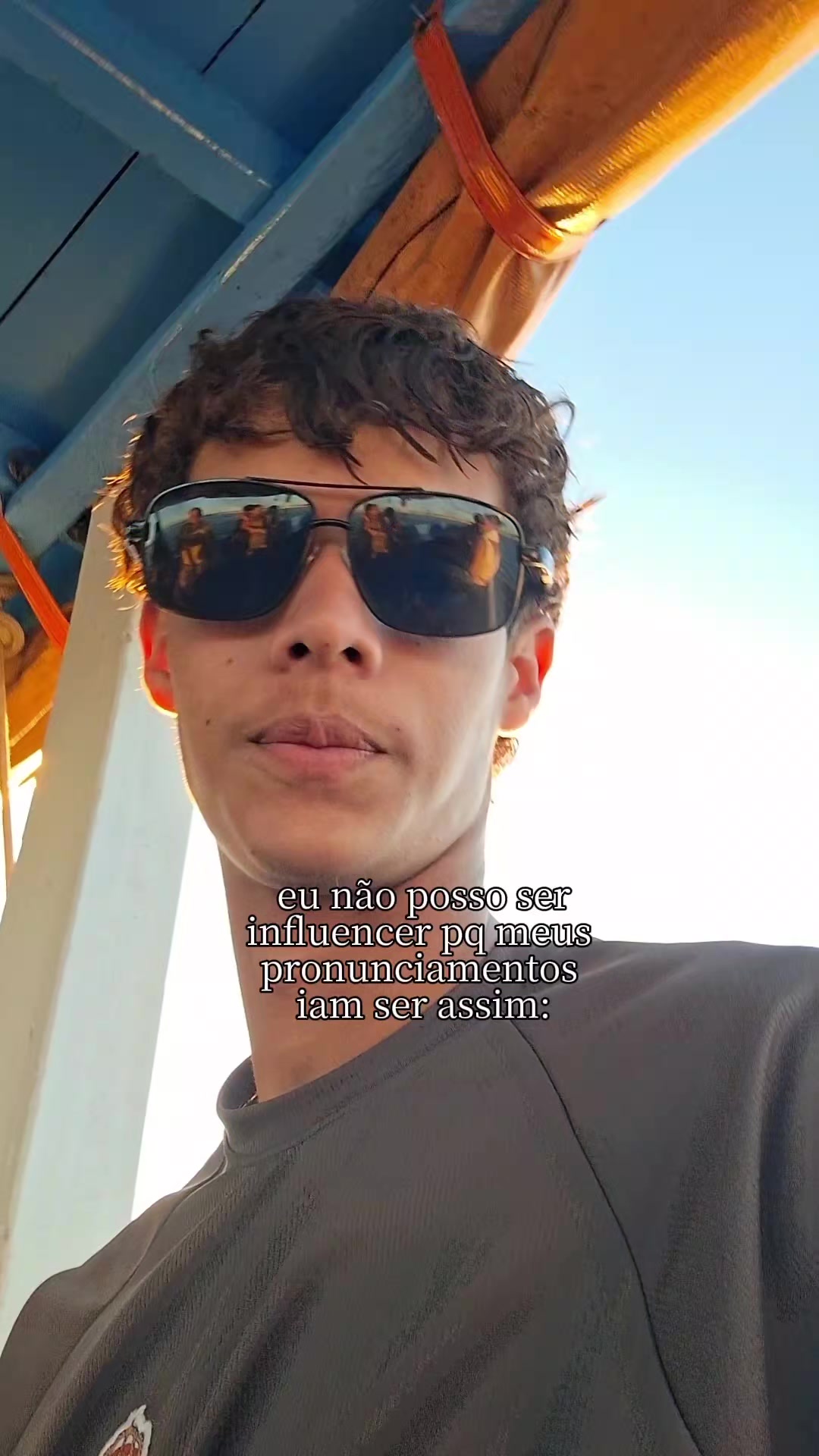 @Tavares