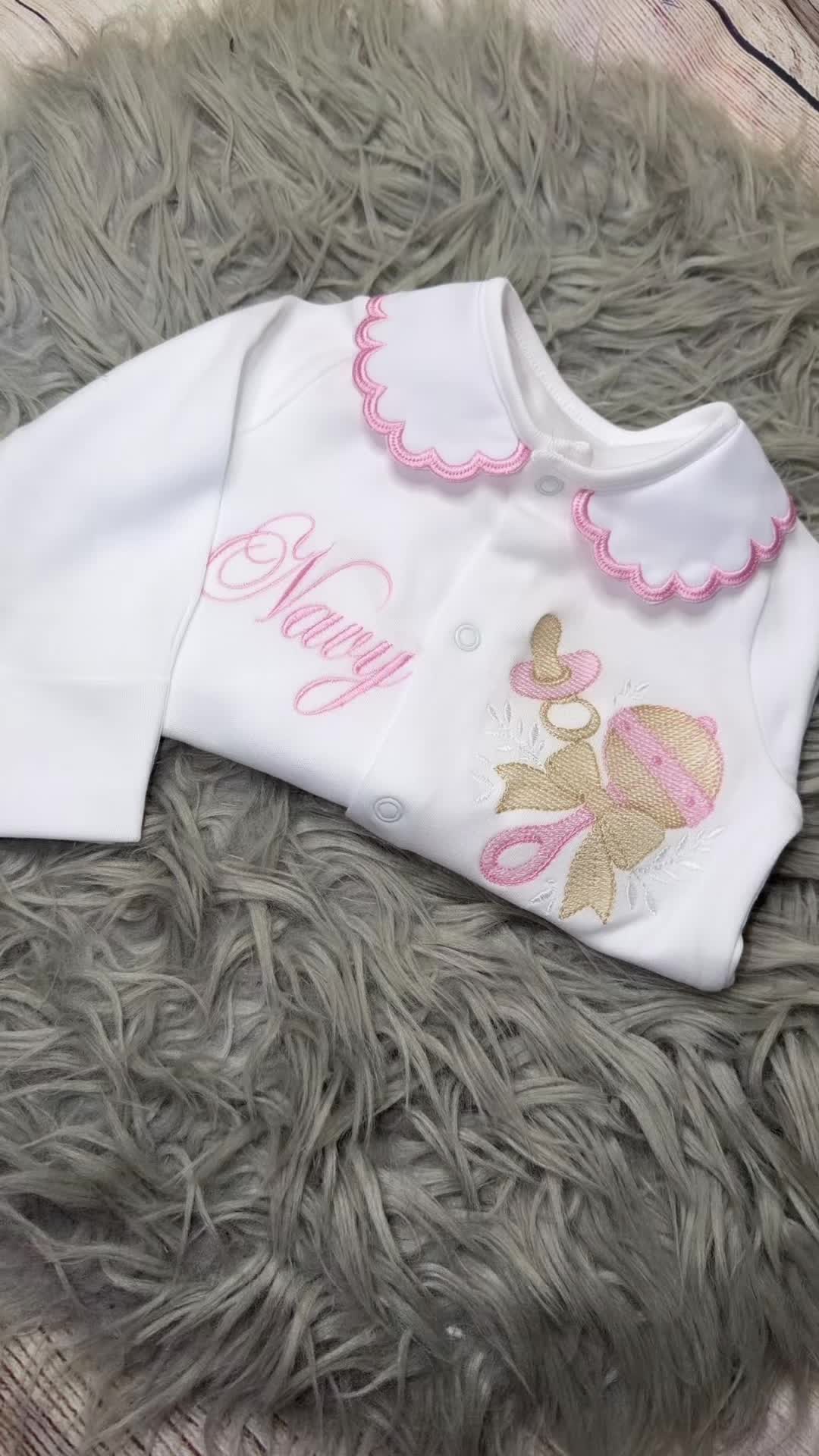 @AviaRose Clothing