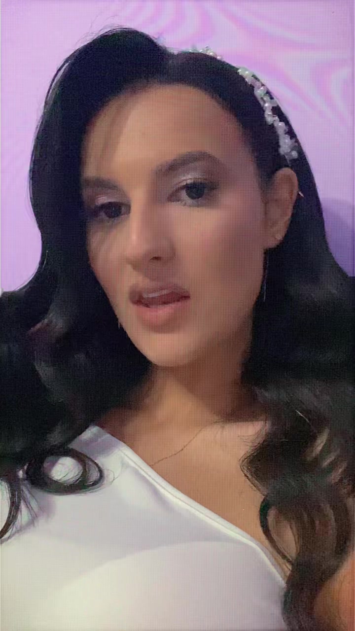@Andreee826