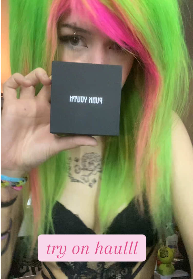 @c4ndy