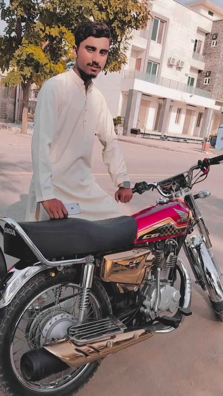 @RANA NUMAN Army 🇵🇰