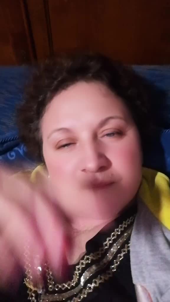 @Elena Elena