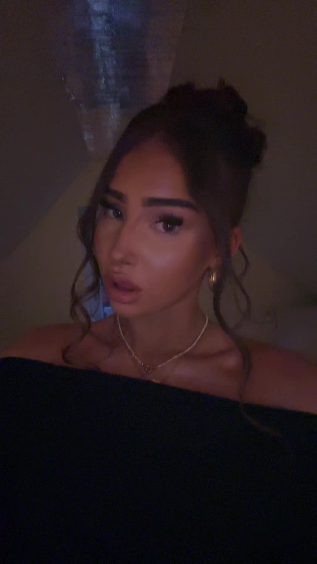 @w