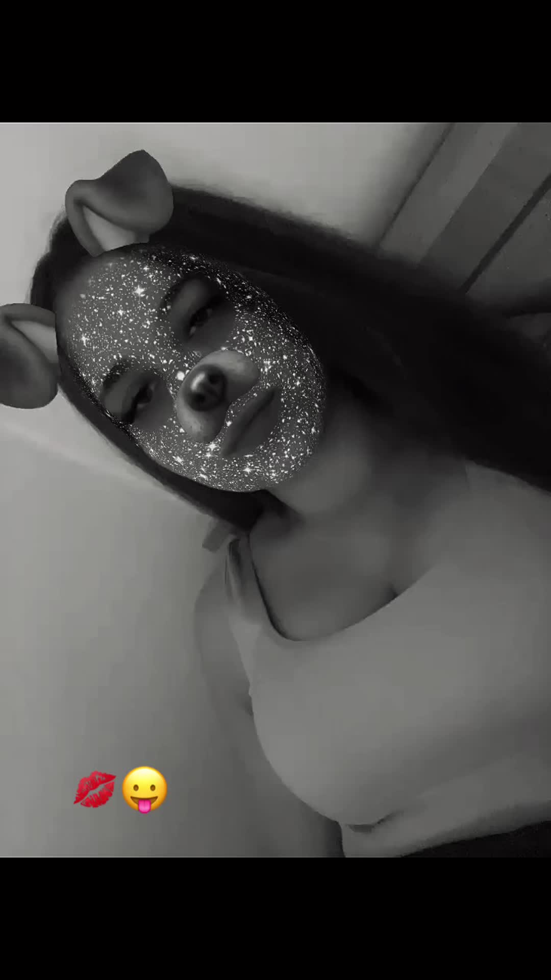 @Maria.