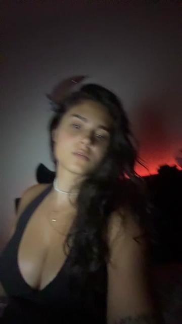 @⏾‘