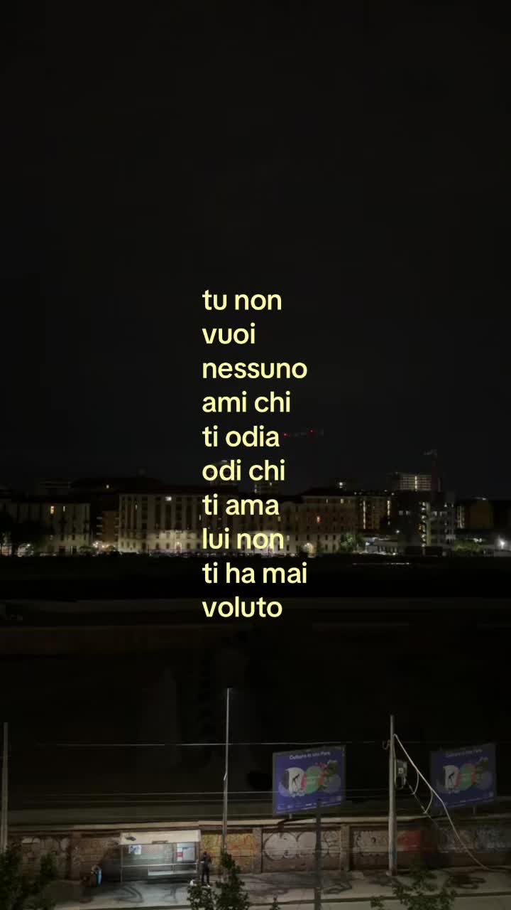 @prima stanza a destra
