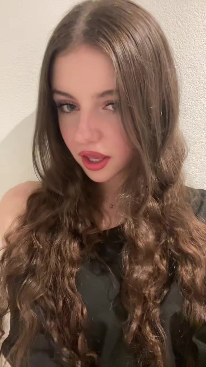 @Riri