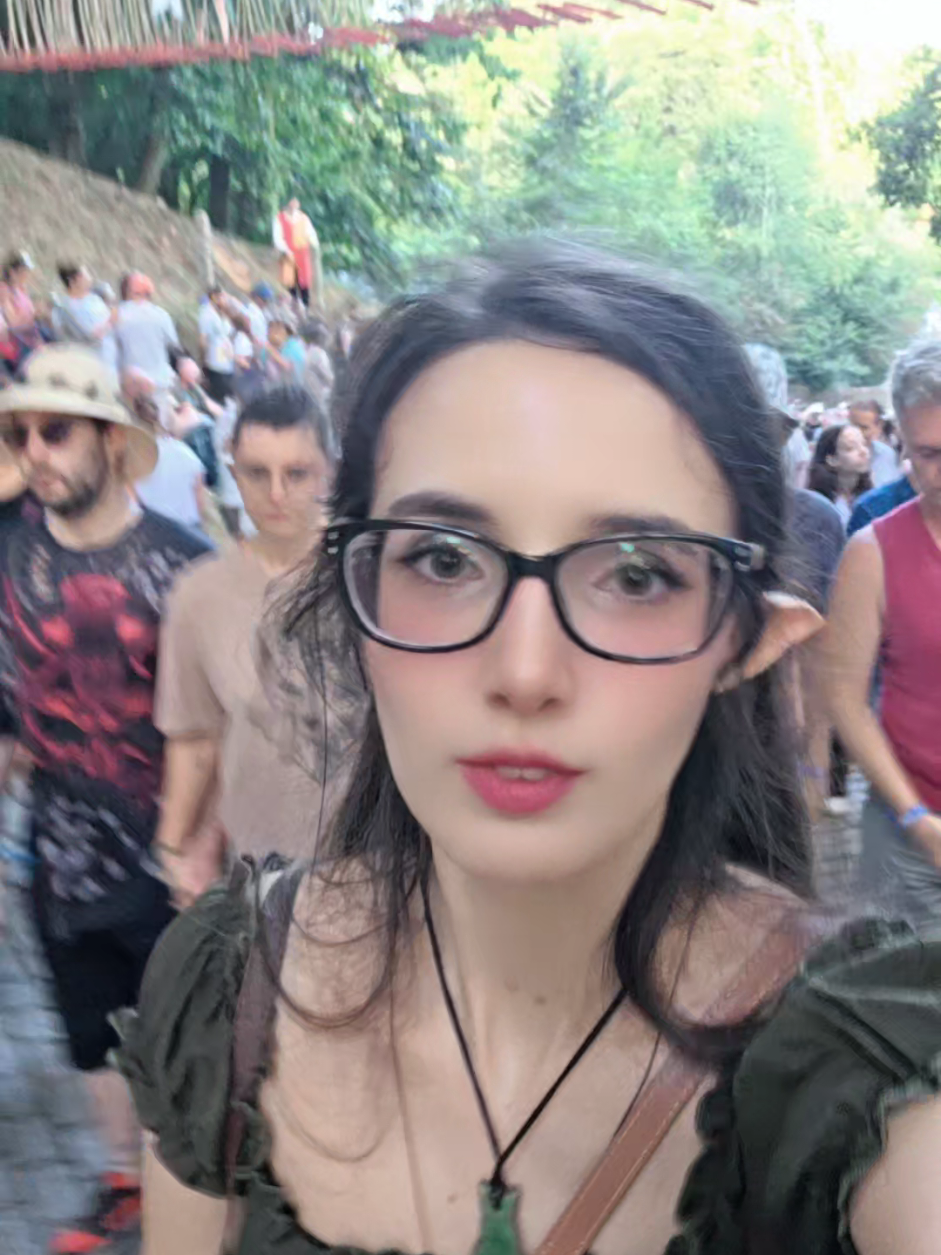 @Nerdgirlchann