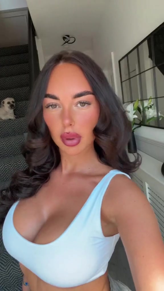 @BrookeJaneGreen