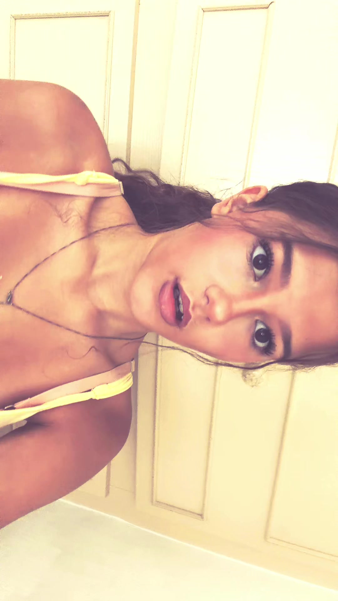 @phoebespam75