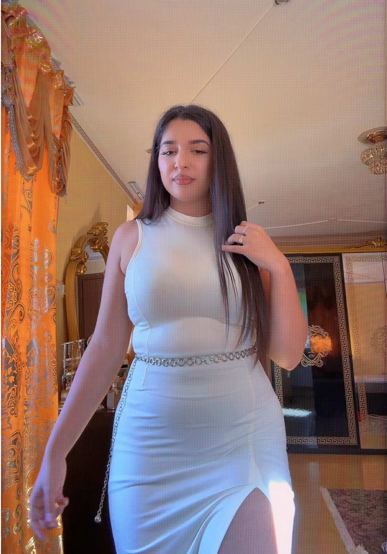 @elena_manolache5
