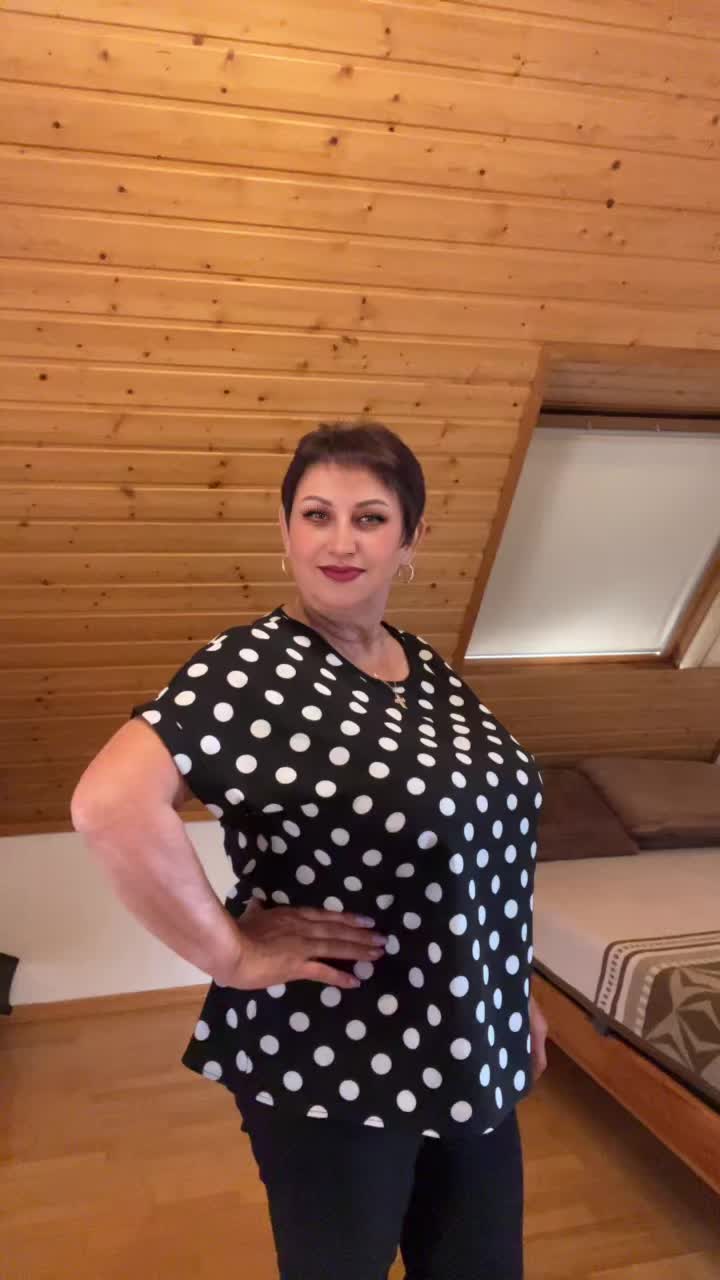 @Laraaa