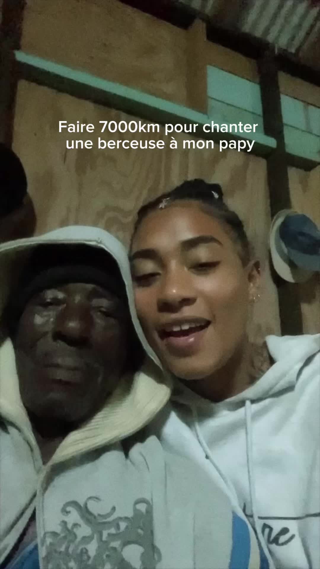 @Sha&iuml;na Pronzola