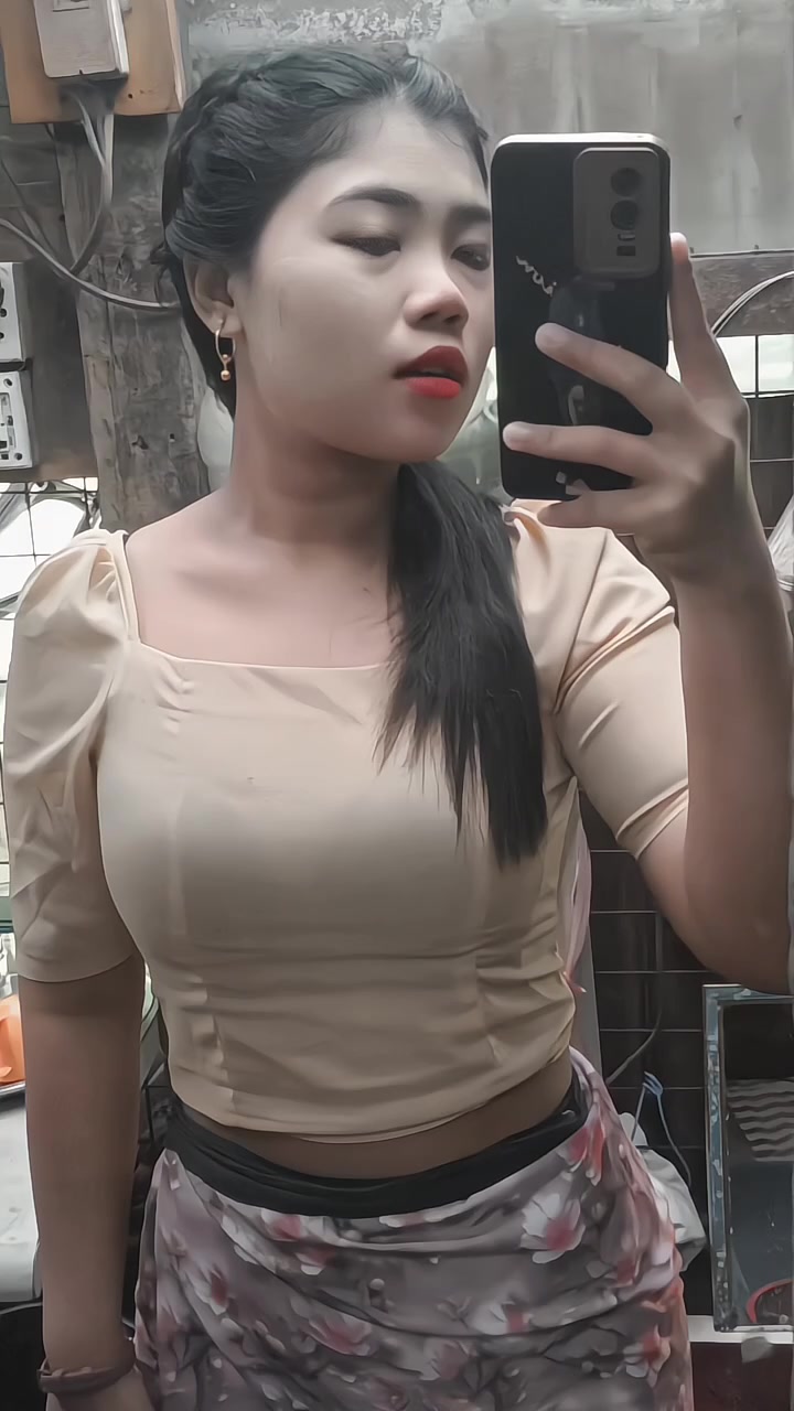 @Hnin Mooh Mooh Khing🖤