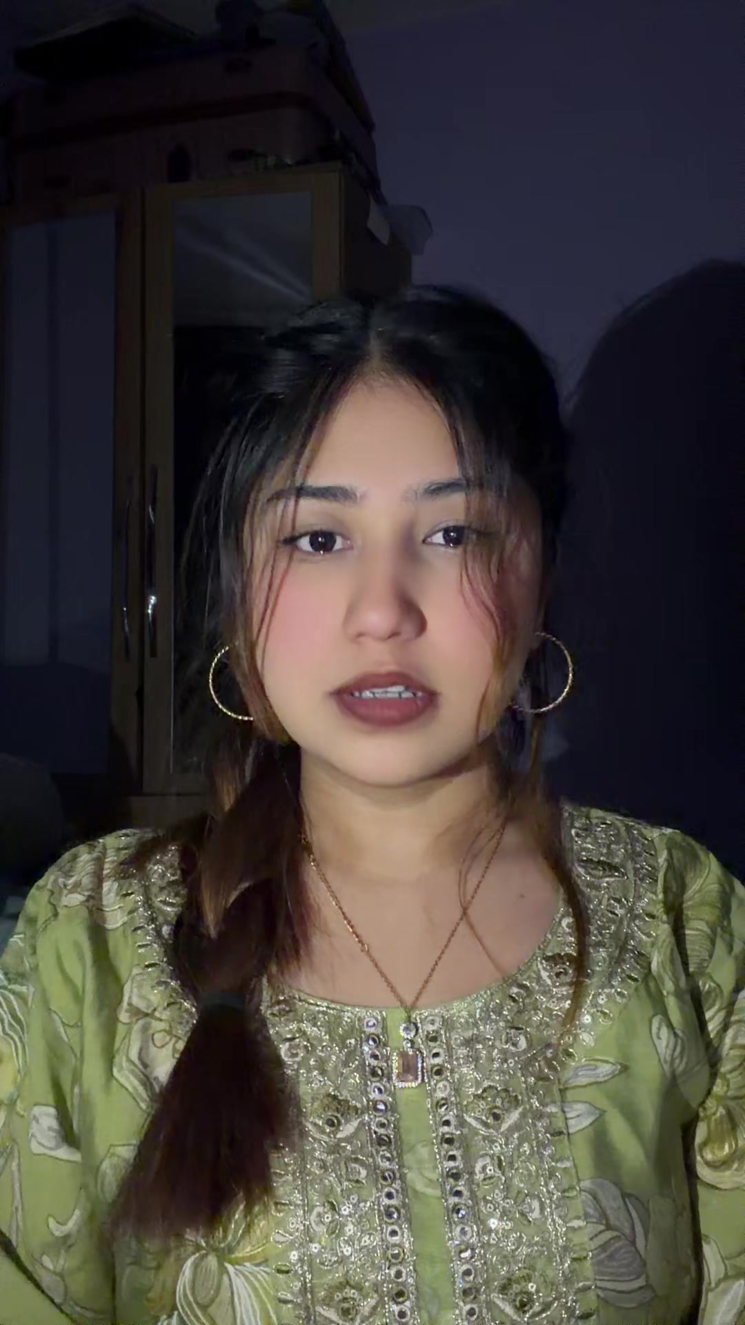 @S.