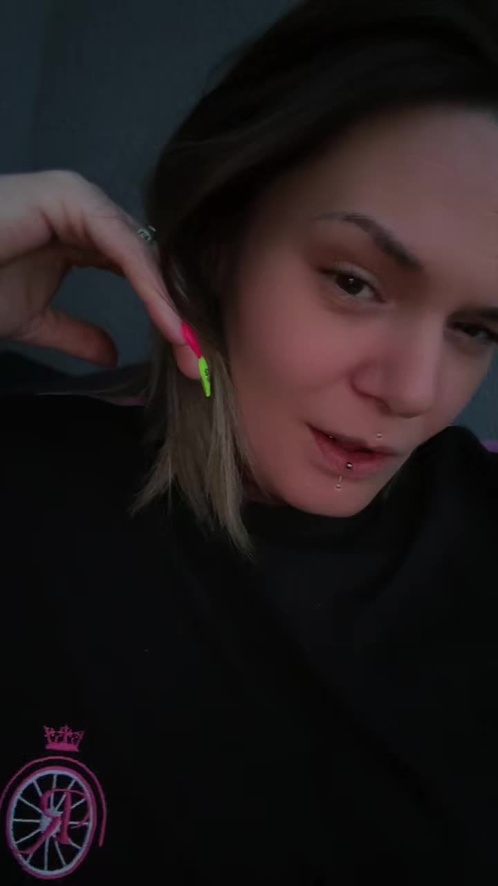 @LindsJJ