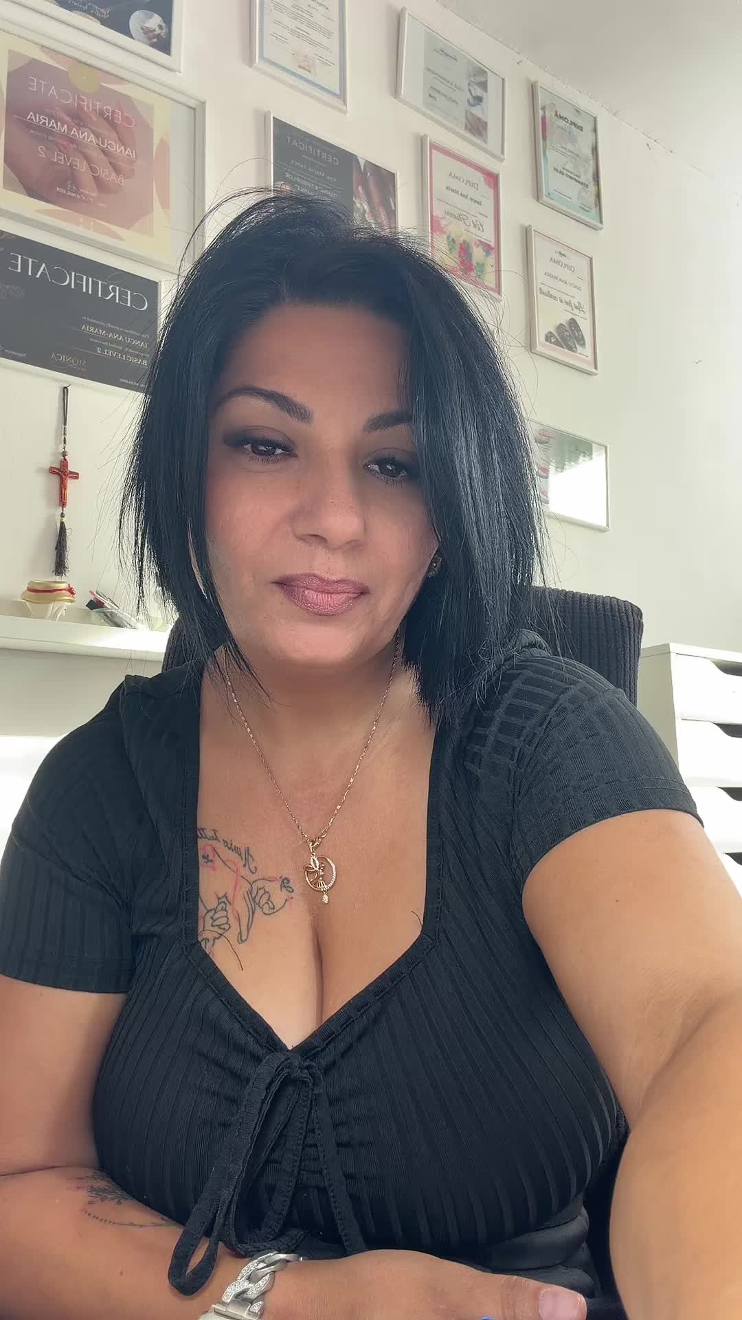 @Anamaria