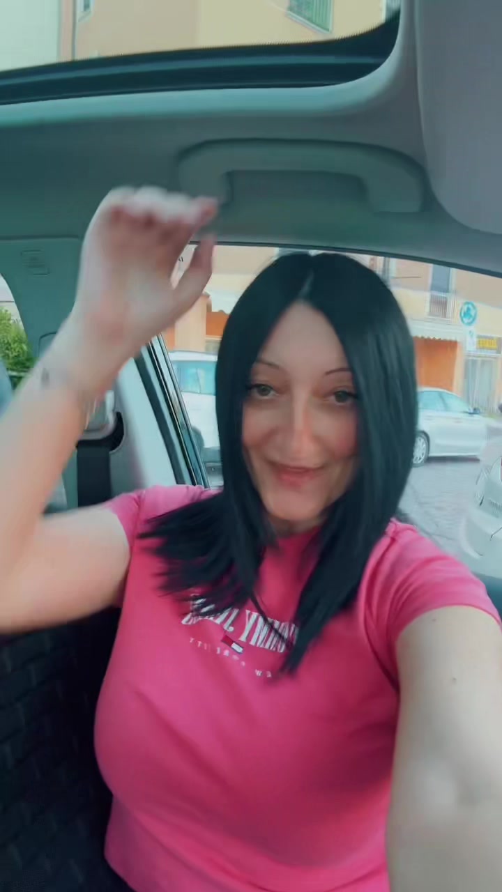 @Laura Costanzo