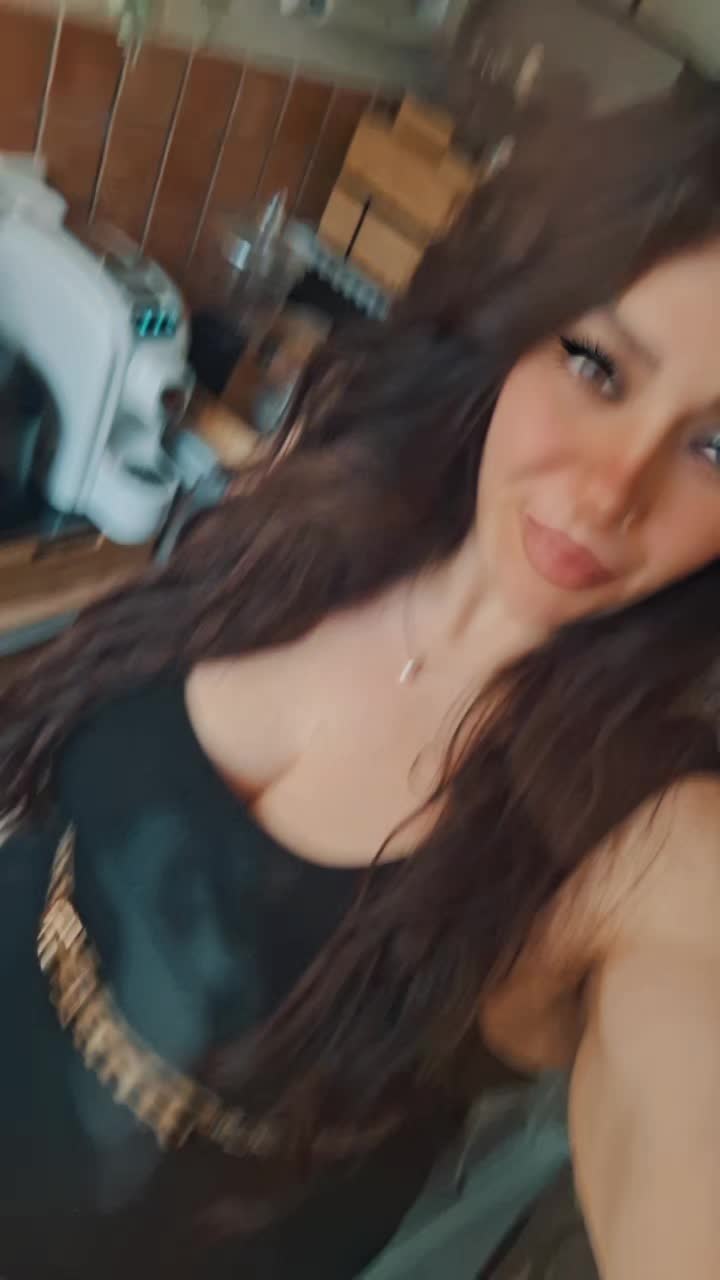 @𝑀𝑒𝓇𝓎🐆💋🖤👑