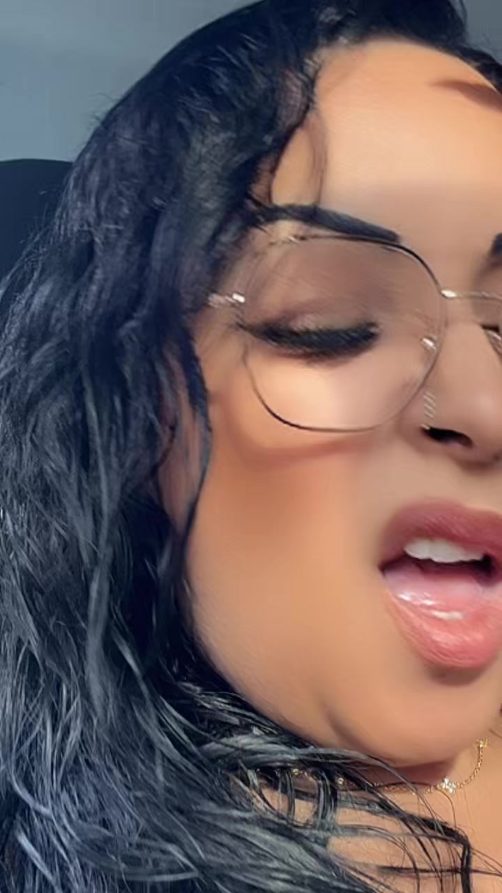 @Henda femme forte