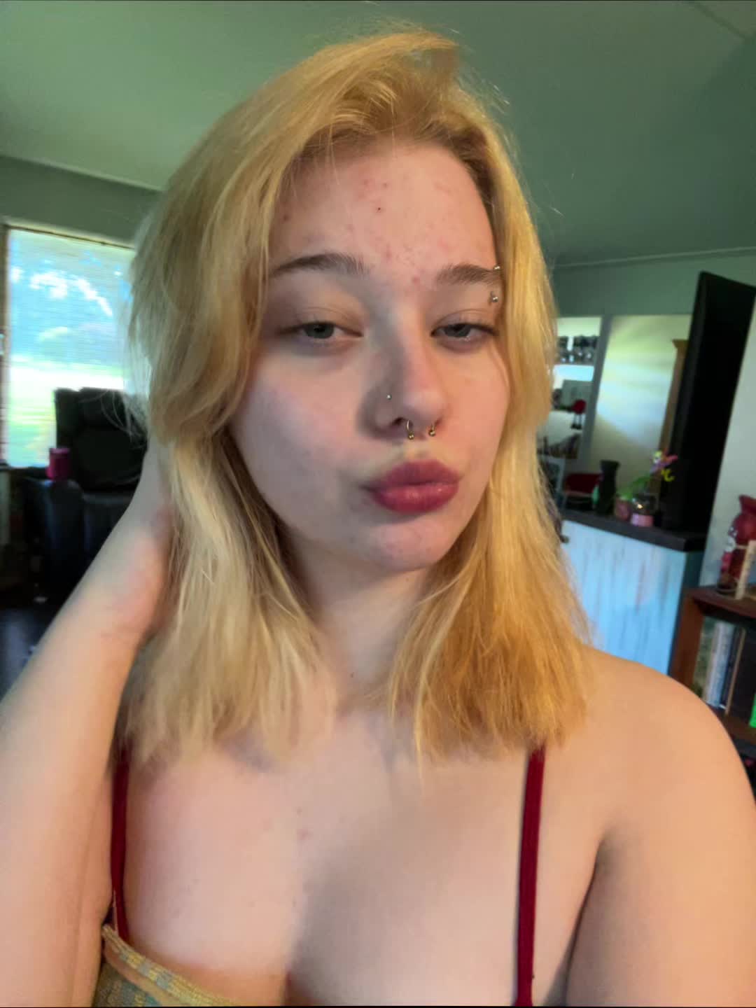@𝐿𝓎𝓁𝒶𝒽 ⪩. .⪨