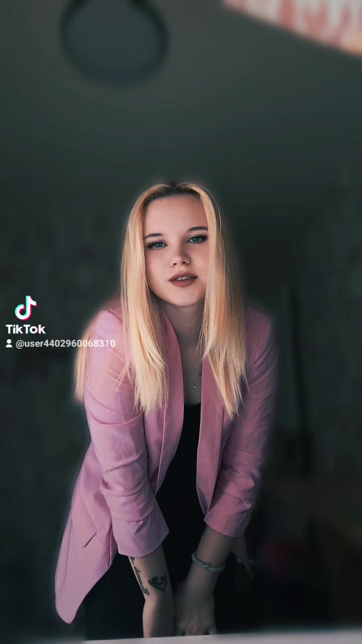 @Лиза