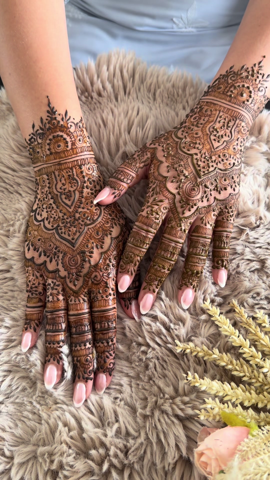 @Fiza Mehndi