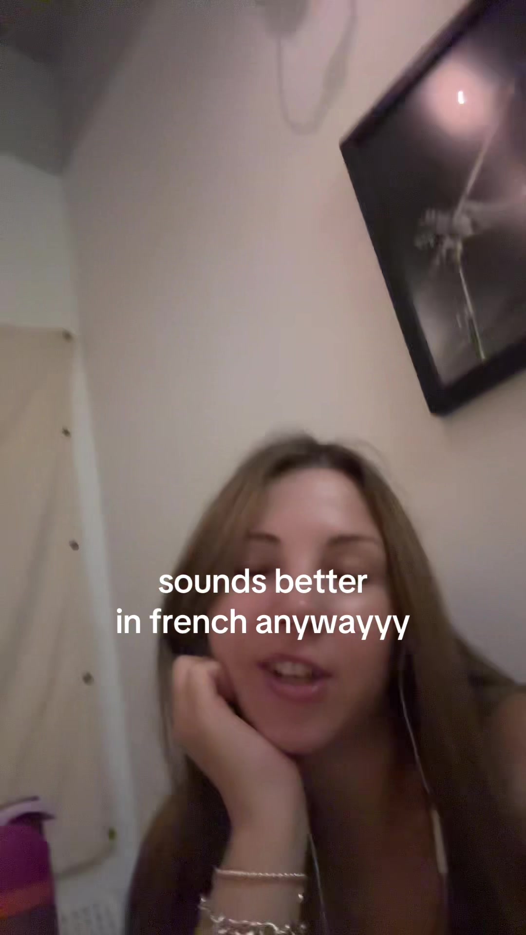 @isi 🐝