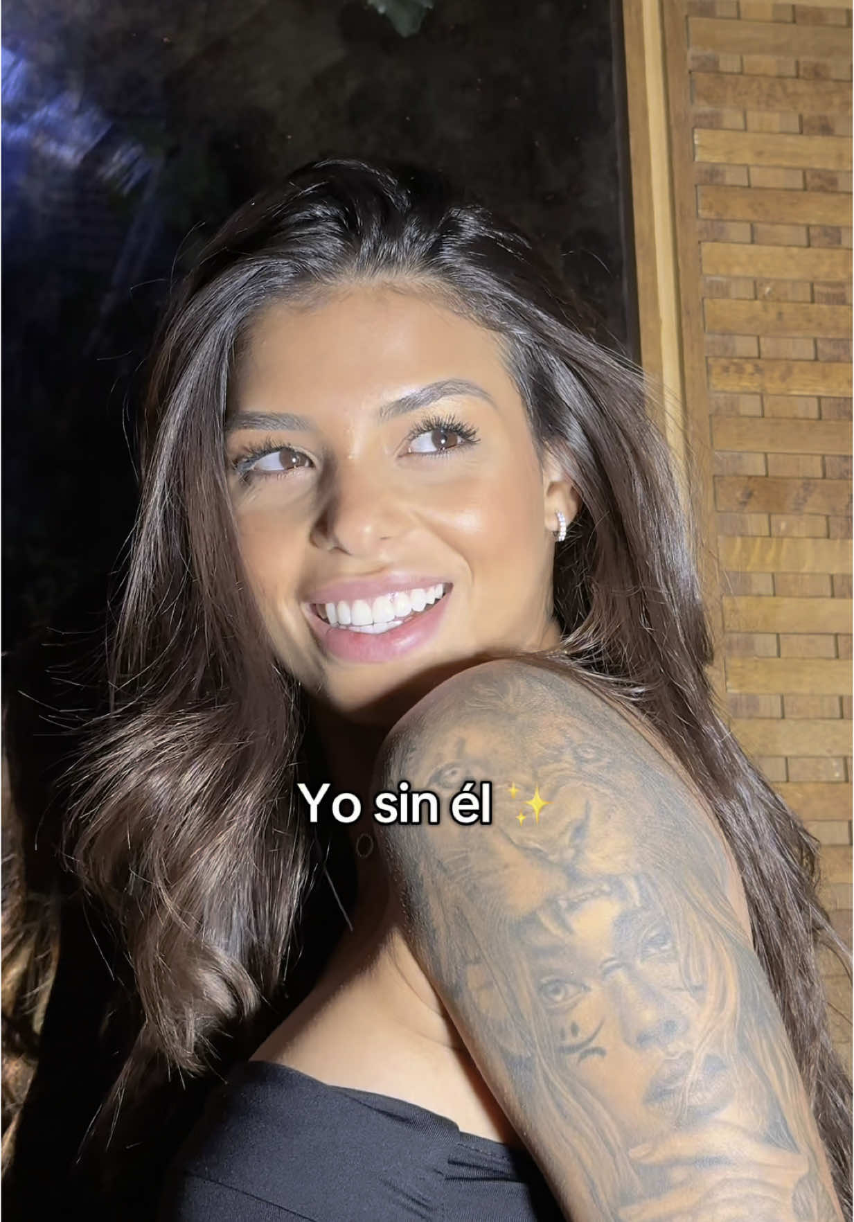 @analuizaalls