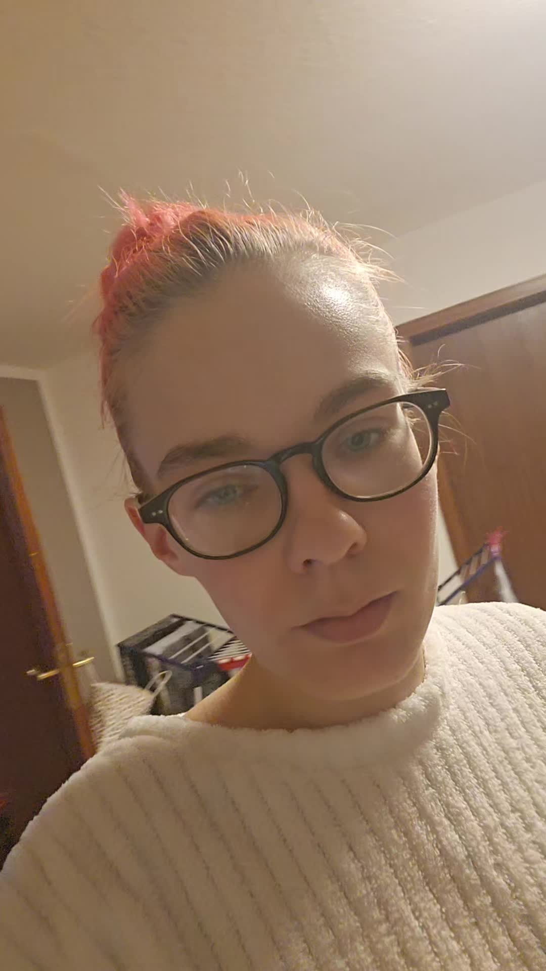 @Sandra.Z