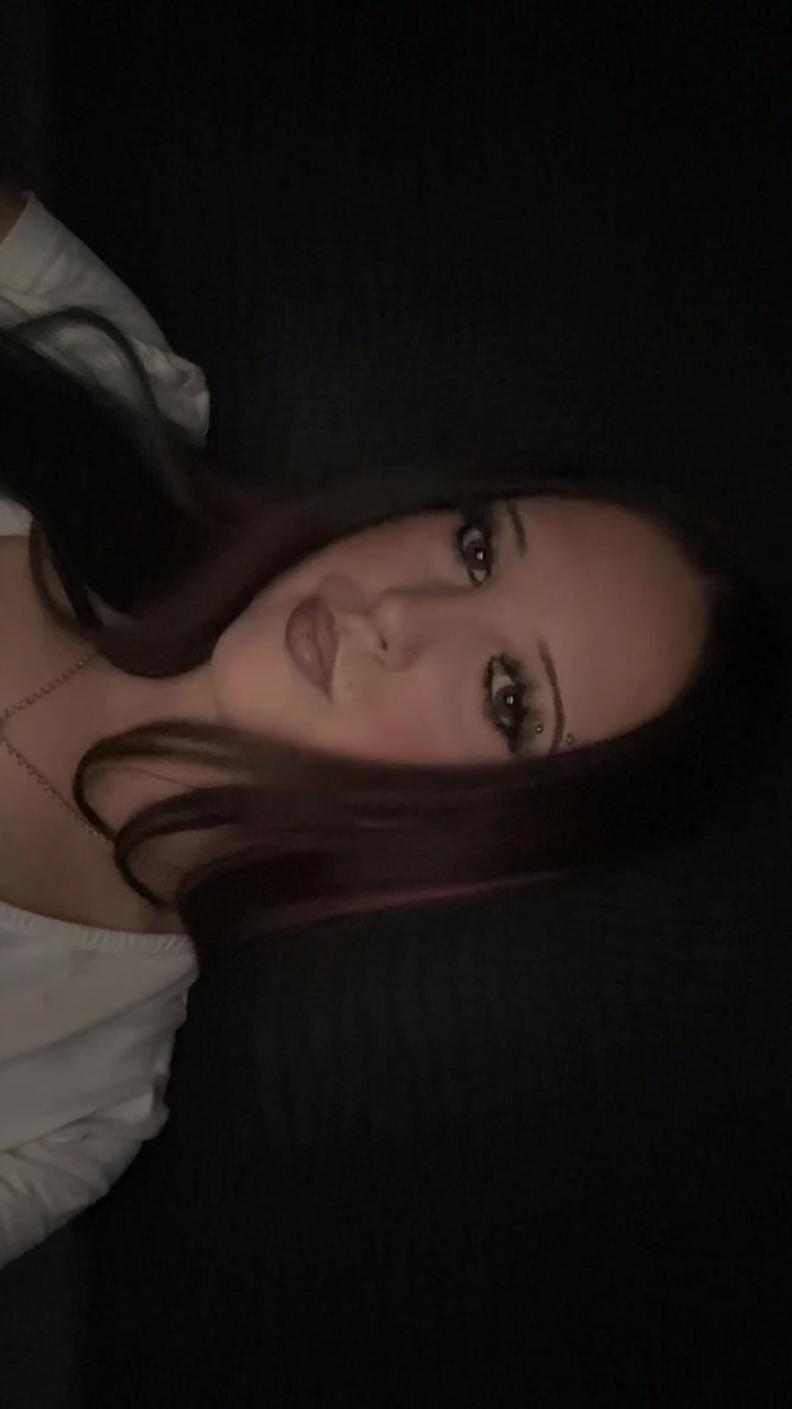 @🪬