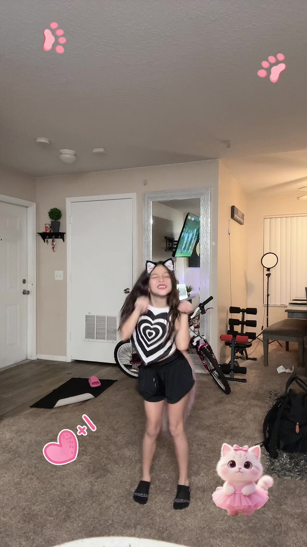 @Leonela mini bellísima