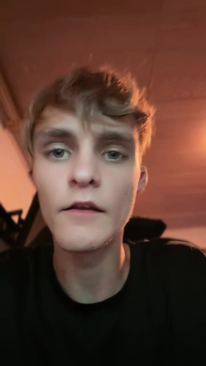 @_Benjamin
