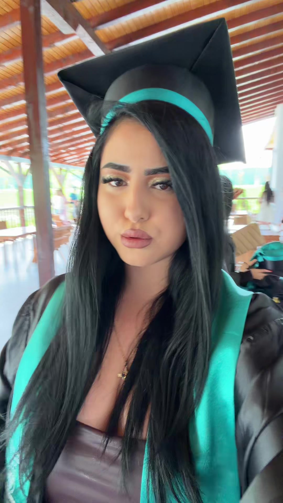 @Corinushh