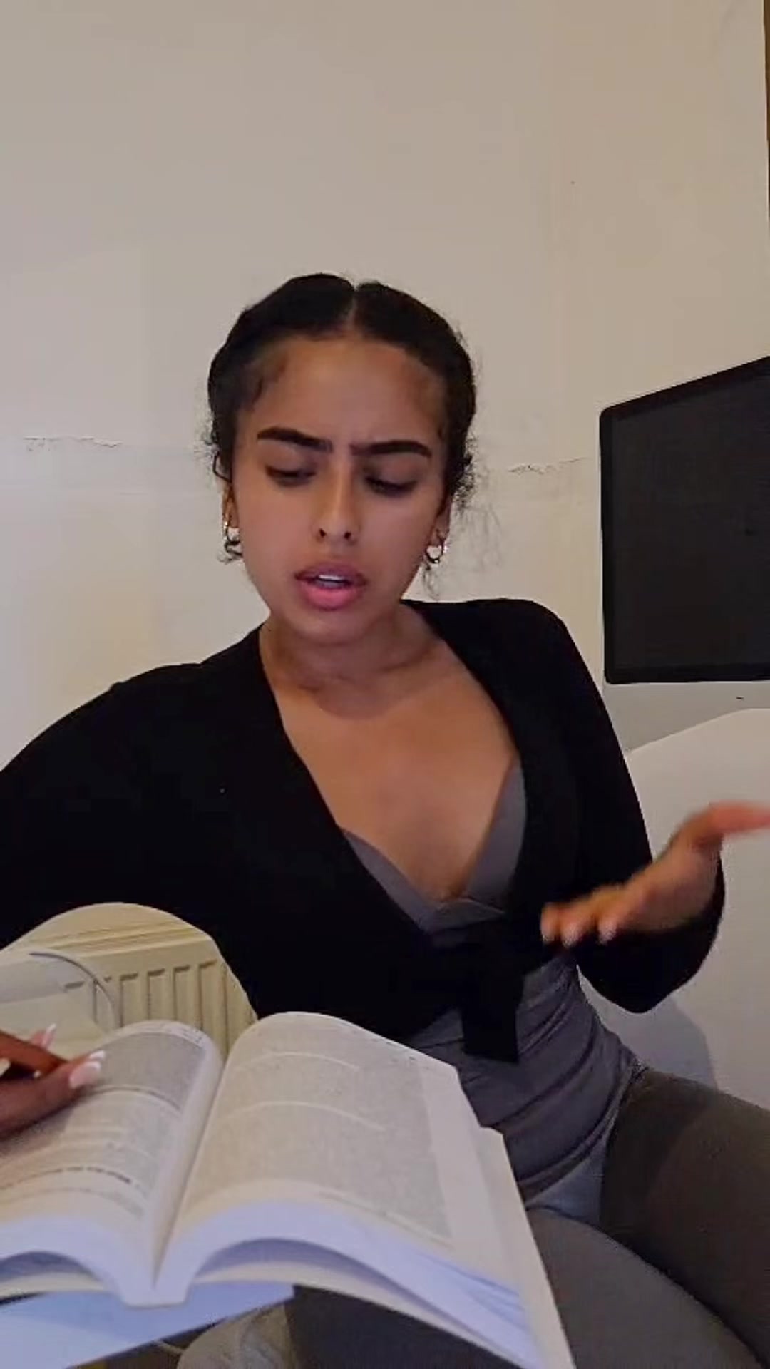 @1laals