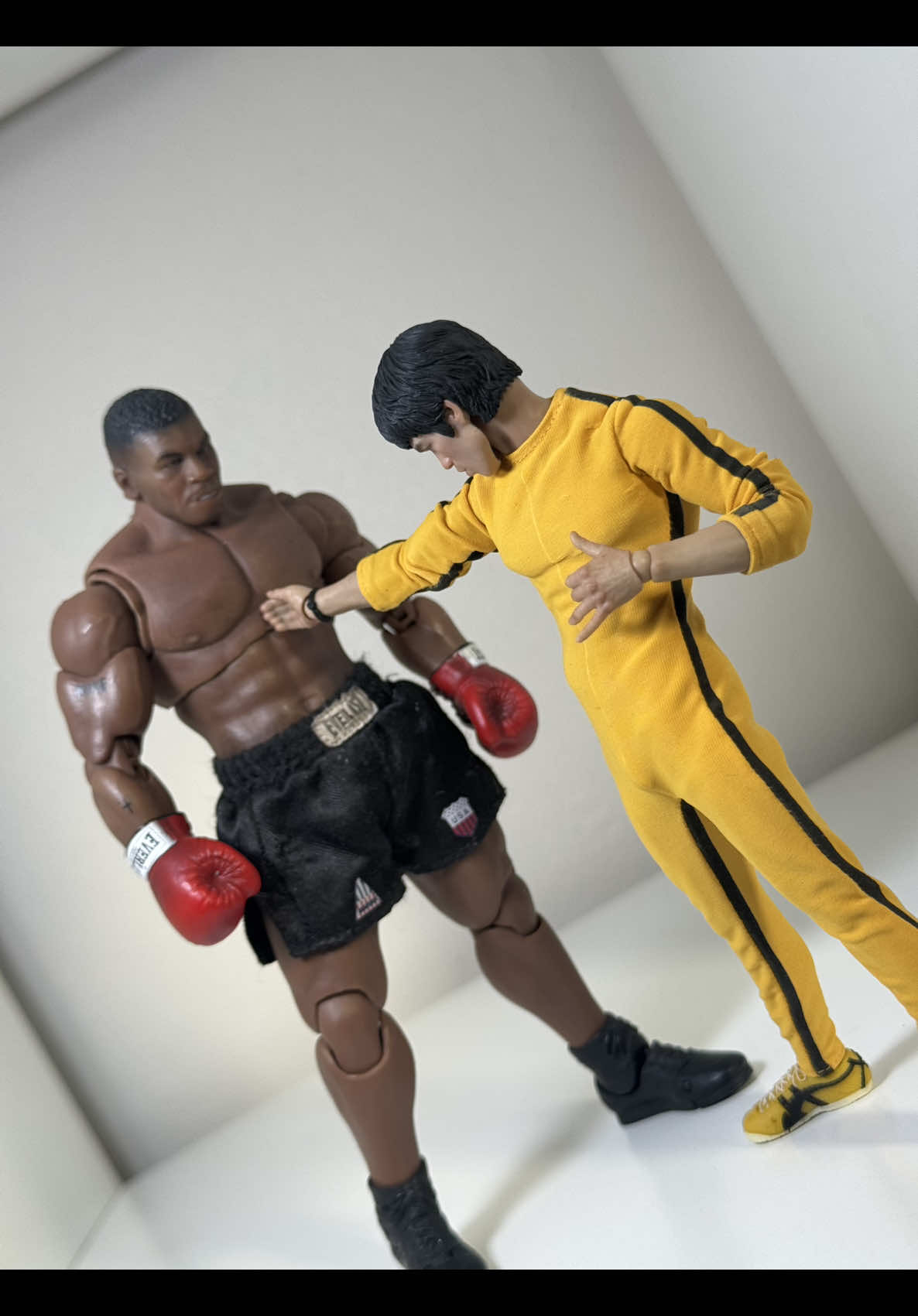 @BrickAway🧱