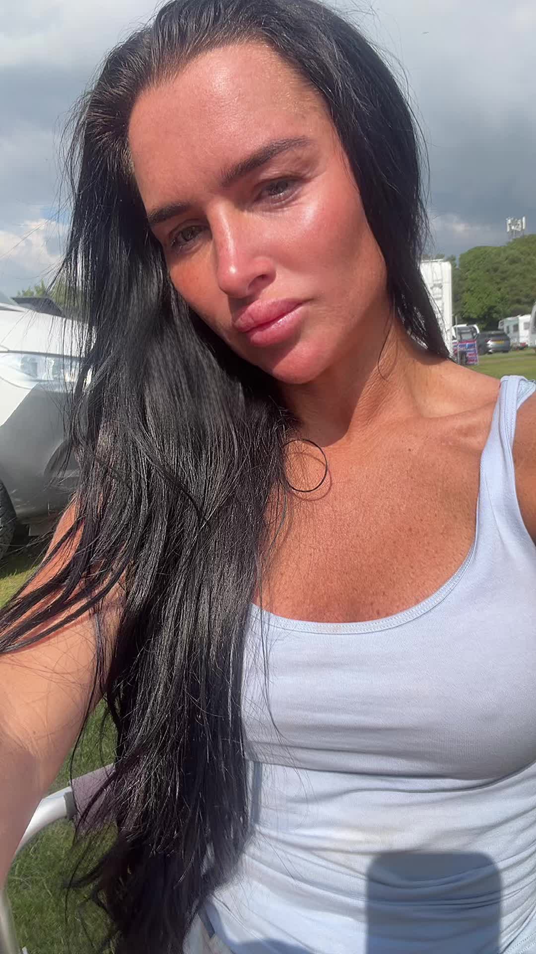 @holliebaby