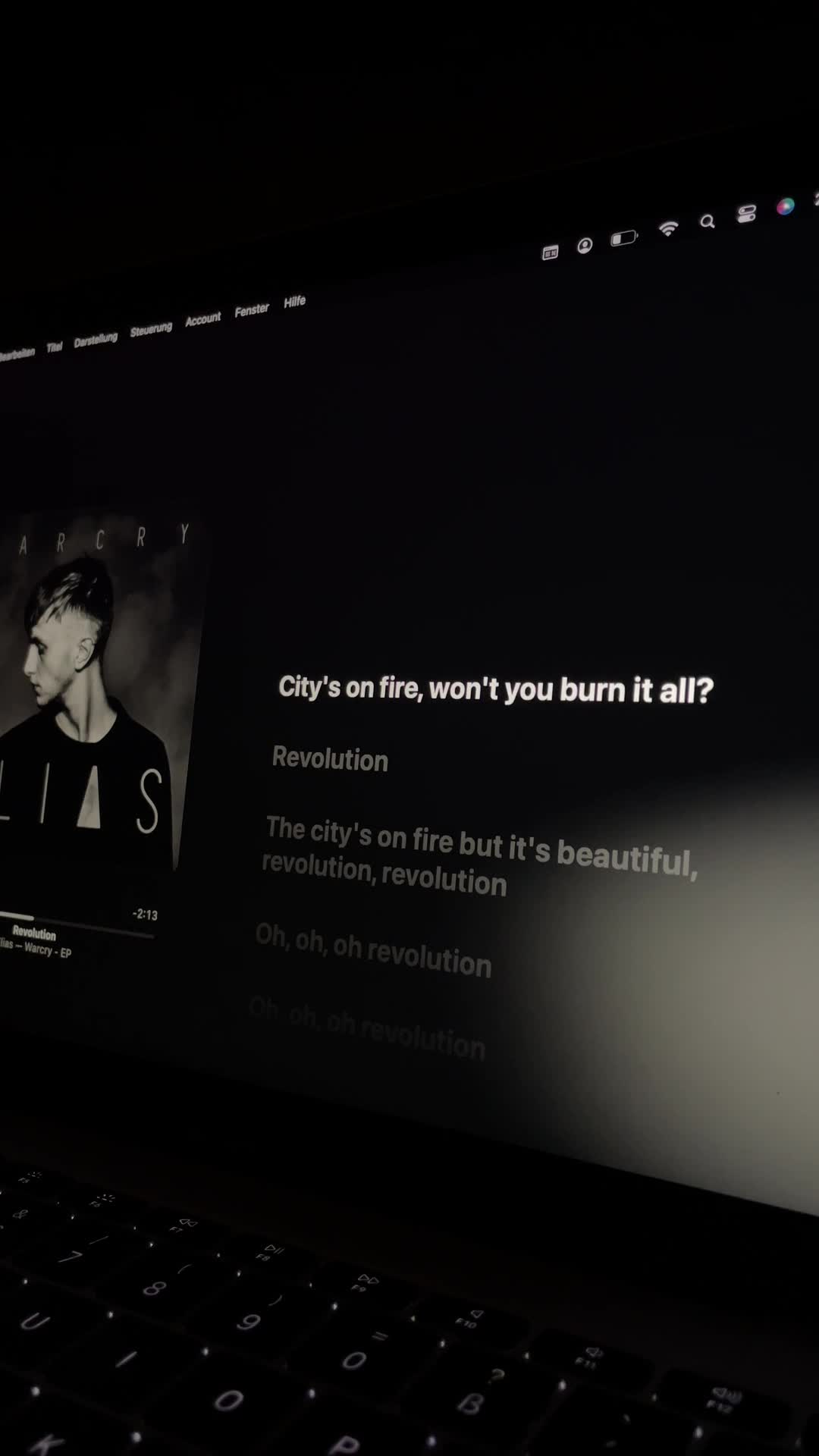 @🤍✨🎧