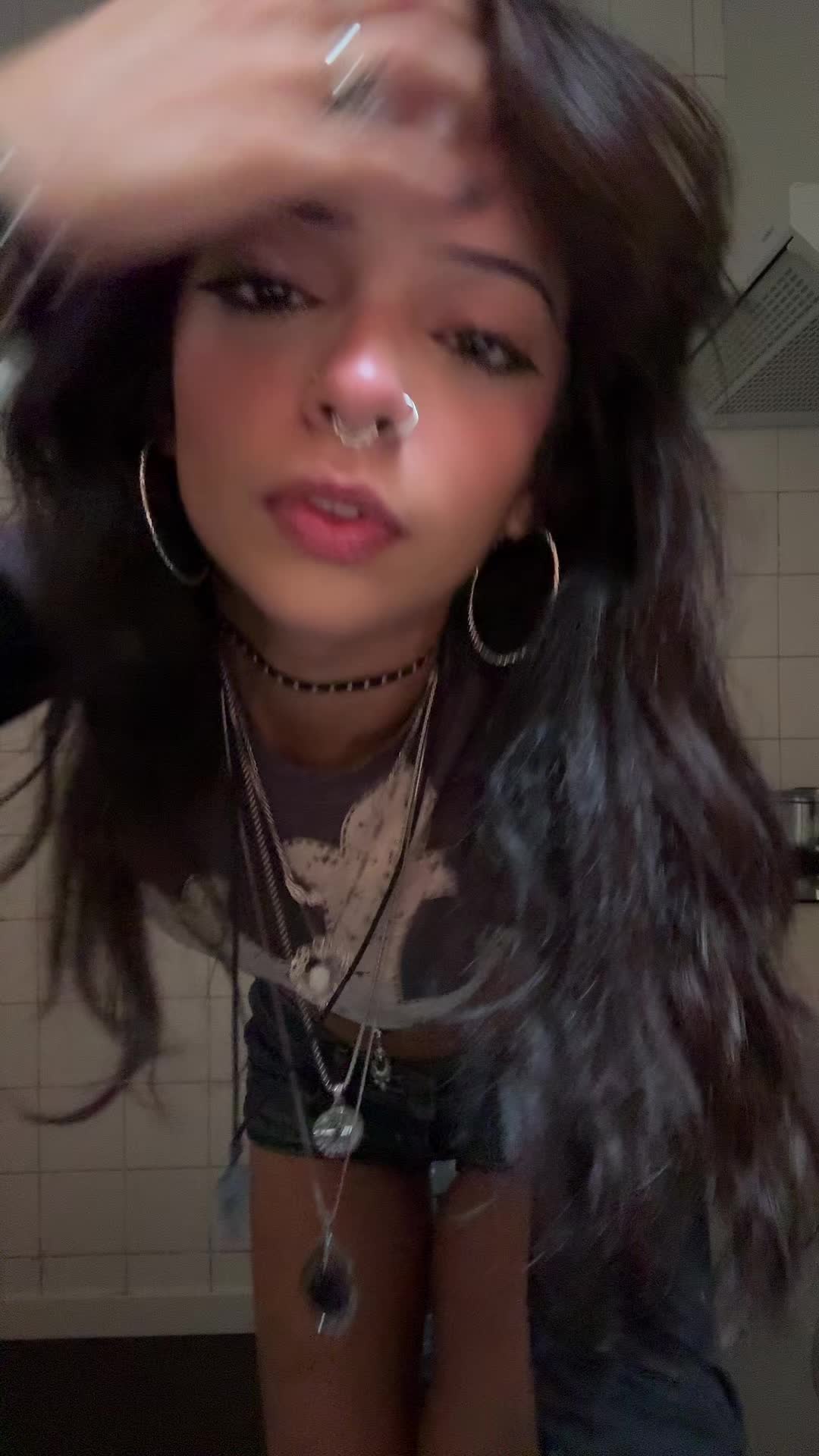 @𓋹