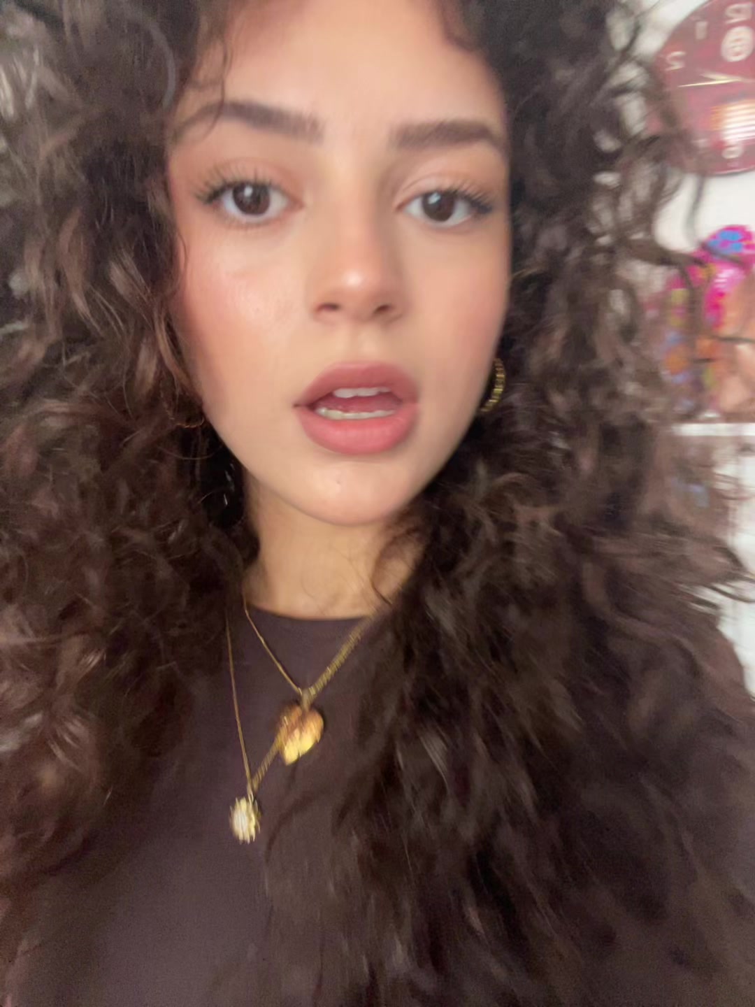 @B&uuml;şra꩜